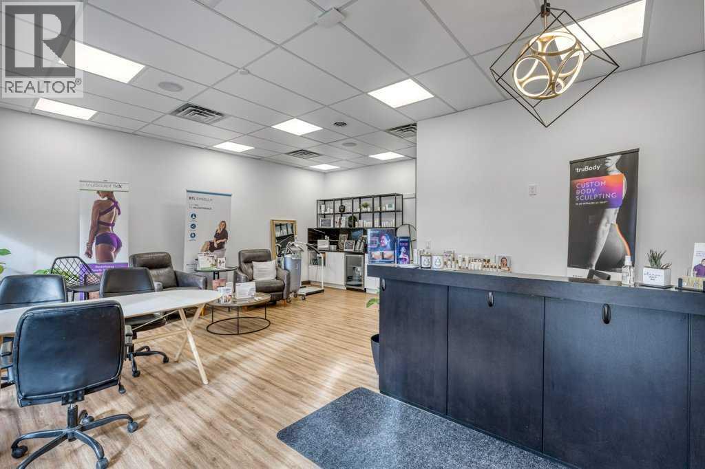 115b 4 Avenue W, Cochrane, Alberta  T4C 1A4 - Photo 3 - A2290765