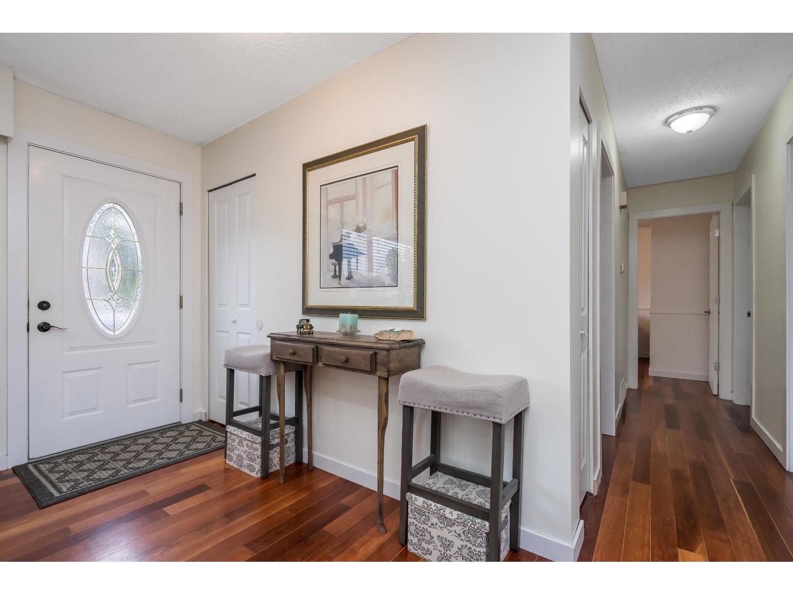 27056 28a Avenue, Langley, British Columbia  V4W 3A4 - Photo 6 - R3125090