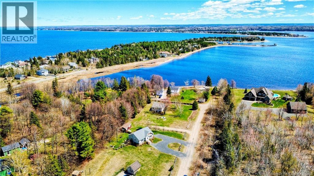 1274 Youghall Drive, Bathurst, New Brunswick  E2A 4Y3 - Photo 19 - NB139939