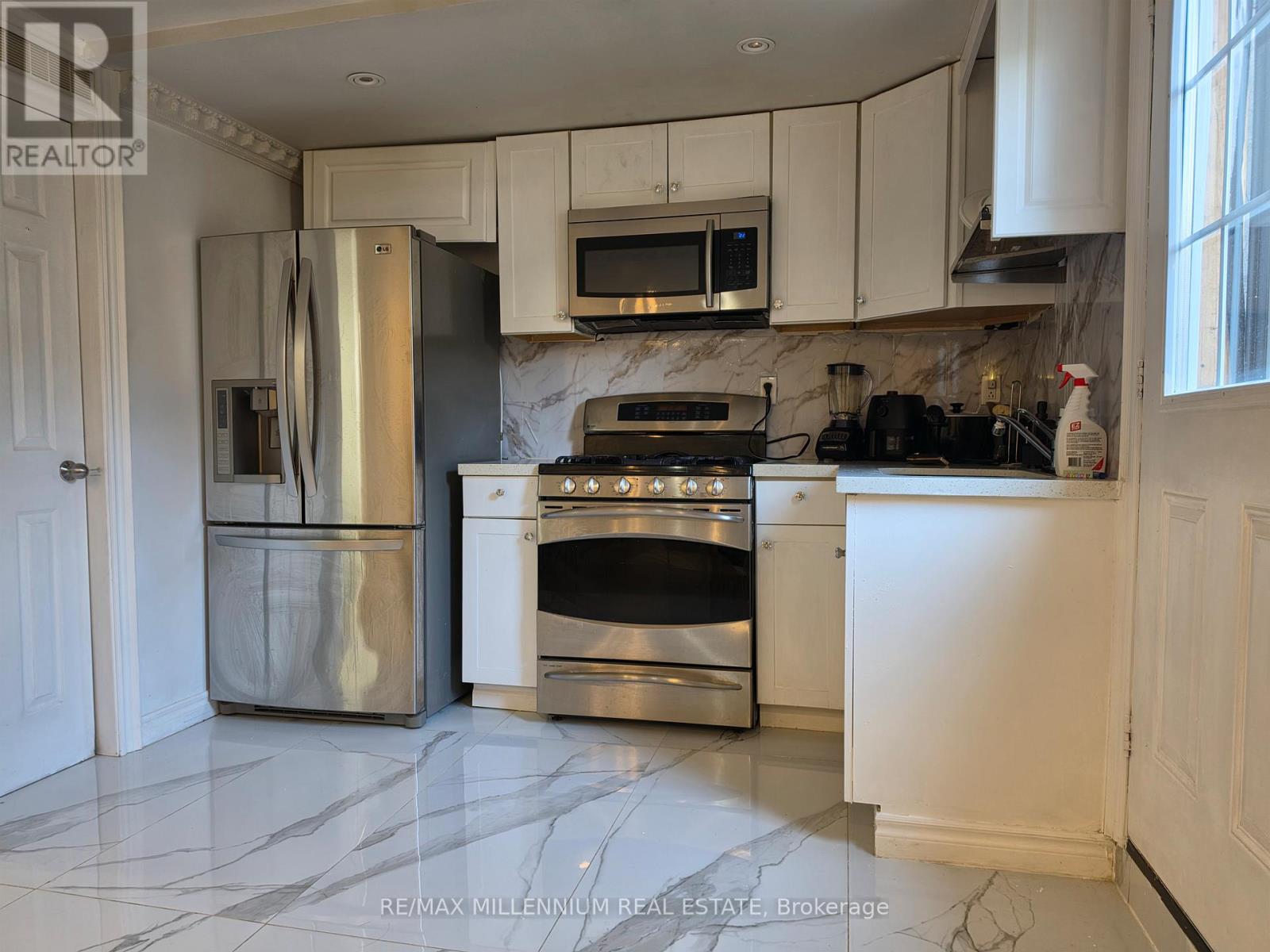 Lower - 66 Overlord Crescent, Toronto, Ontario  M1B 4P2 - Photo 9 - E13151114
