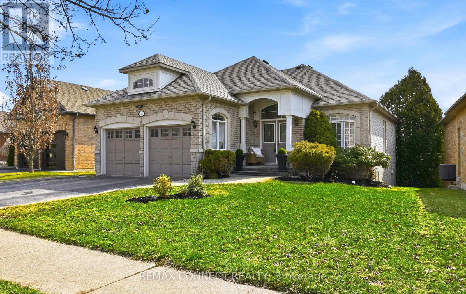 2361 Southcott Road, Pickering, Ontario  L1X 2T3 - Photo 5 - E13151150