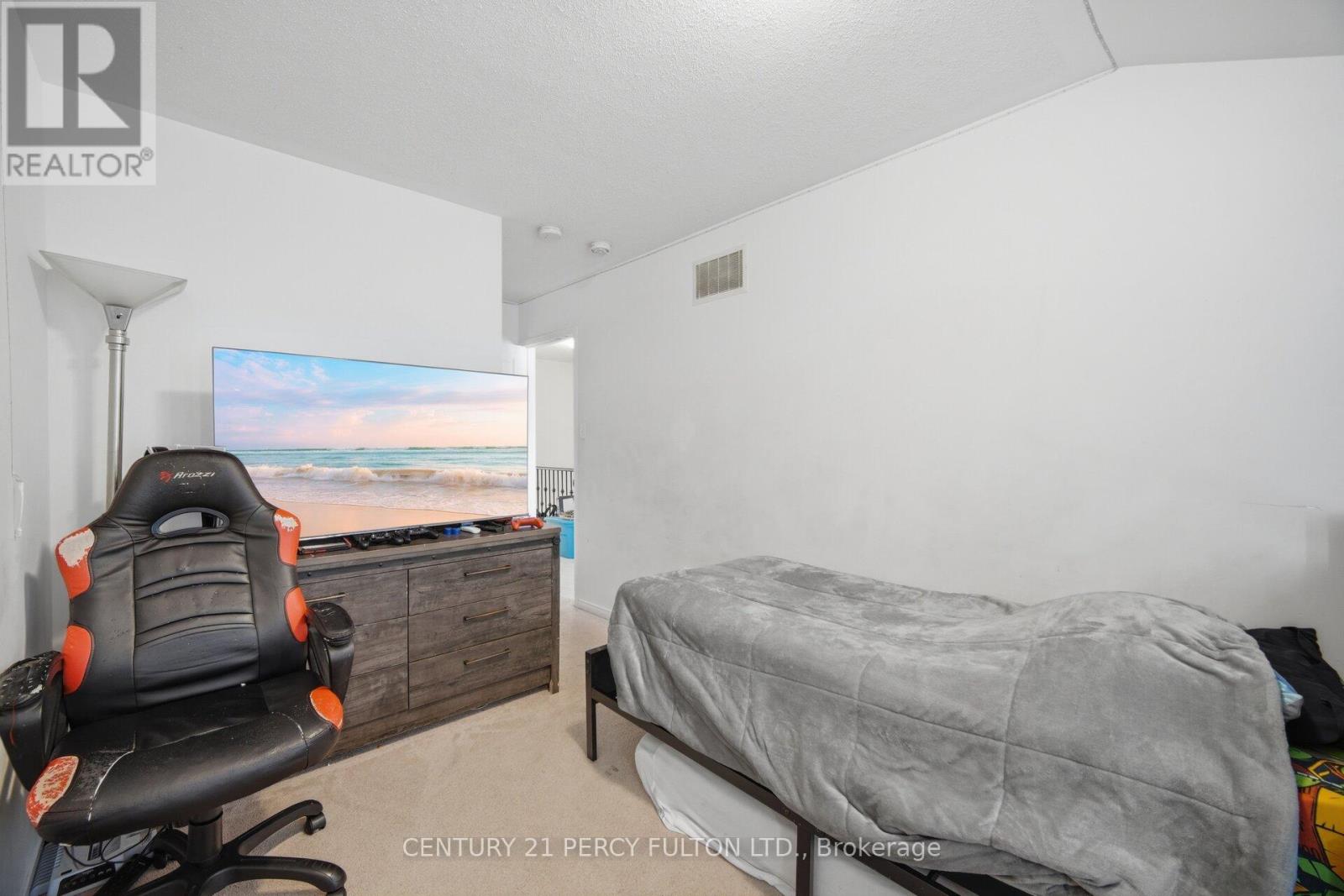 191 Lady Angela Avenue, Oshawa, Ontario  L1H 7K4 - Photo 24 - E13151354