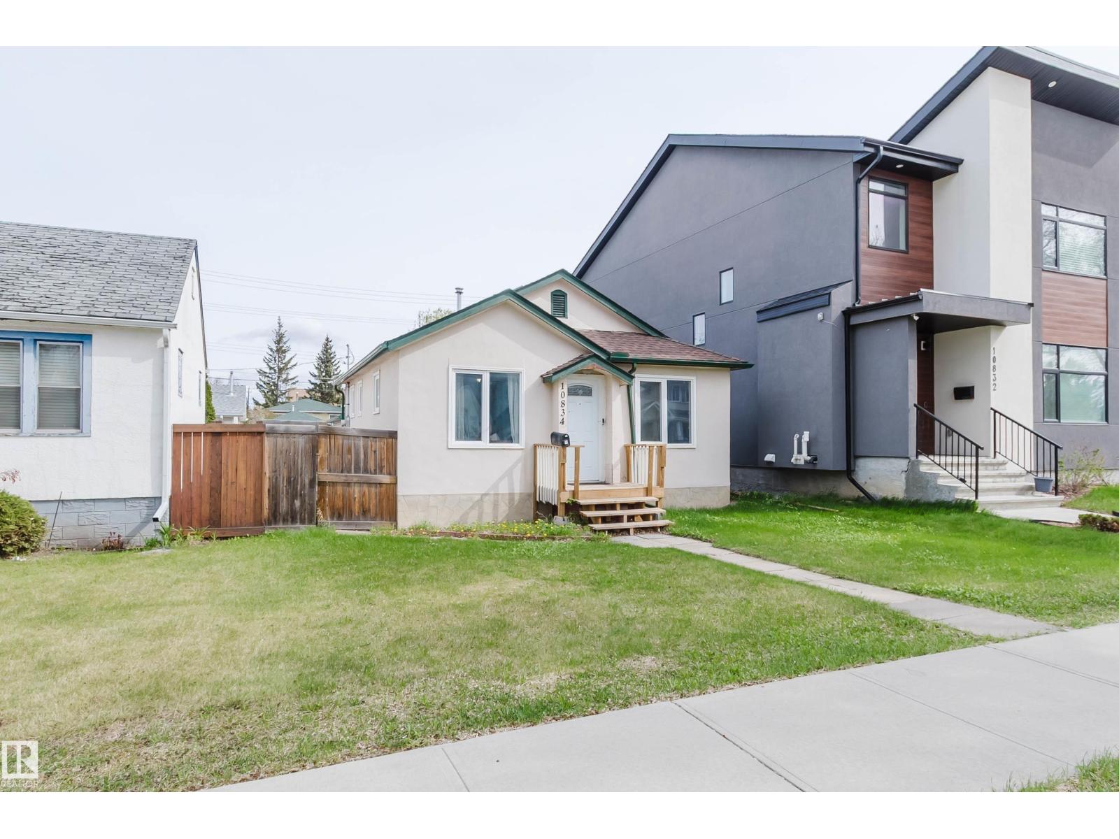 10834 75 AV NW, edmonton, Alberta