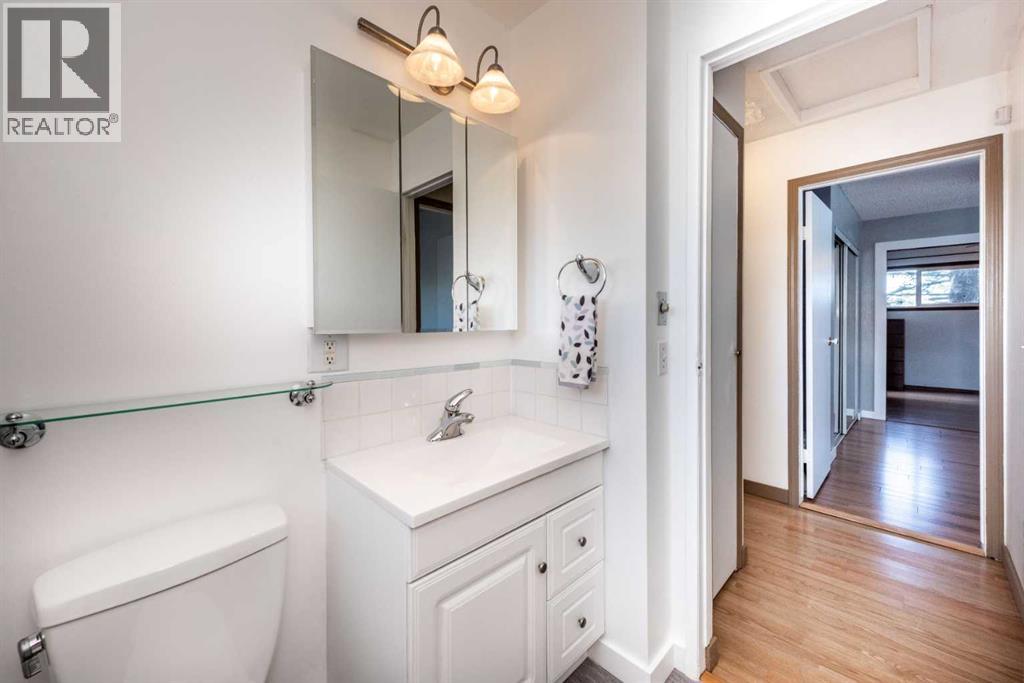 16 Rundleson Way NE, Calgary, Alberta  T1Y 3N6 - Photo 25 - A2307601