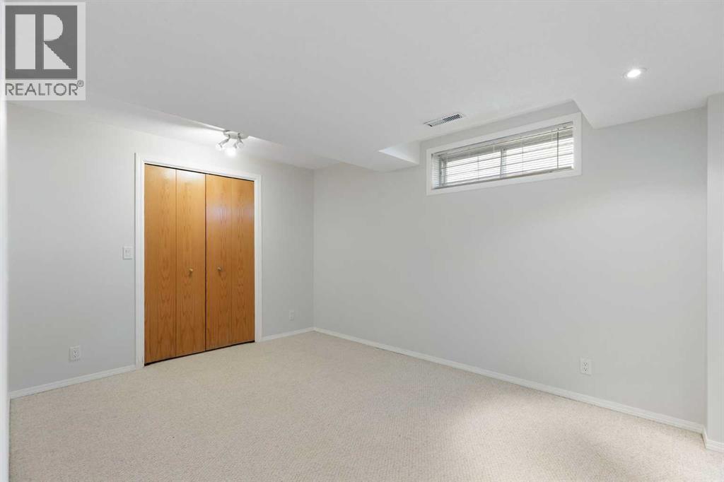 136 Schubert Hill NW, Calgary, Alberta  T3L 1X2 - Photo 32 - A2310822