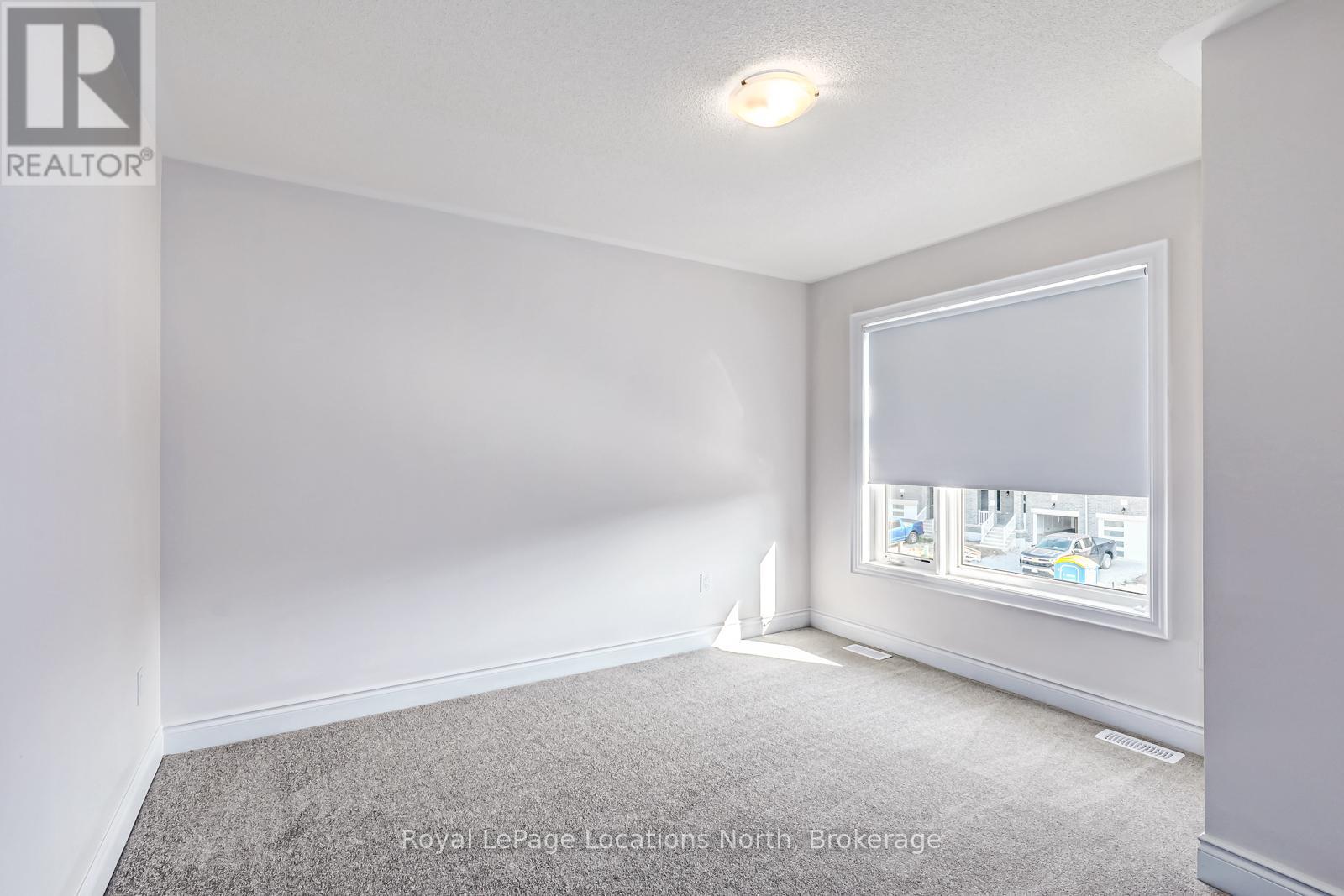 24 Lisa Street, Wasaga Beach, Ontario L9Y 0K8 - Photo 18 - S13151374