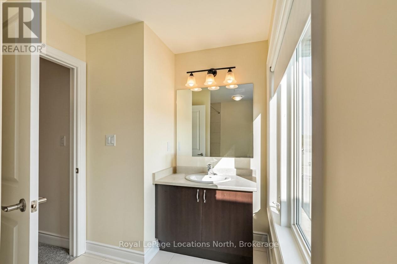 24 Lisa Street, Wasaga Beach, Ontario L9Y 0K8 - Photo 22 - S13151374