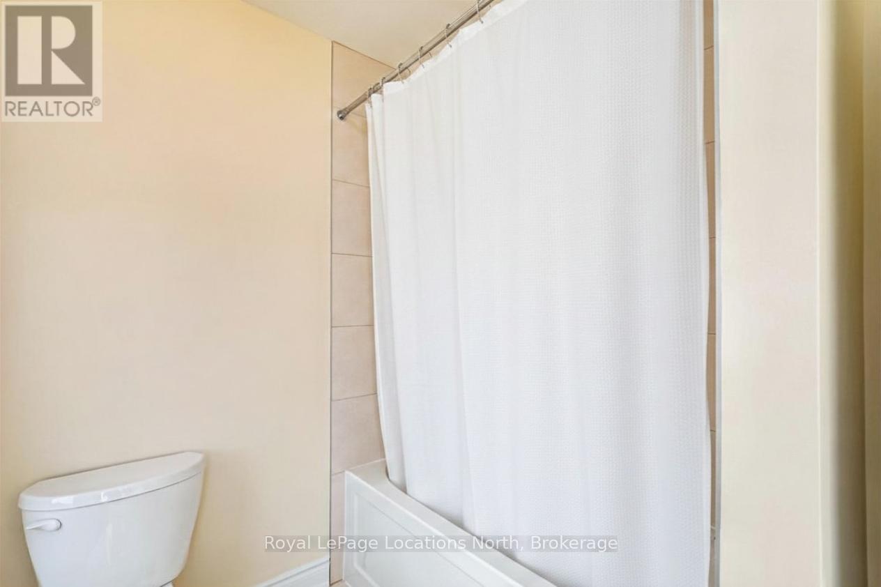 24 Lisa Street, Wasaga Beach, Ontario L9Y 0K8 - Photo 23 - S13151374