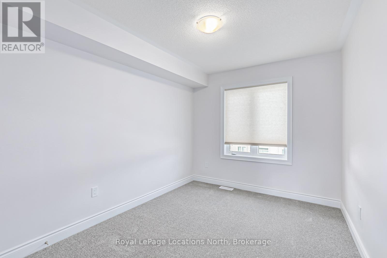 24 Lisa Street, Wasaga Beach, Ontario L9Y 0K8 - Photo 20 - S13151374