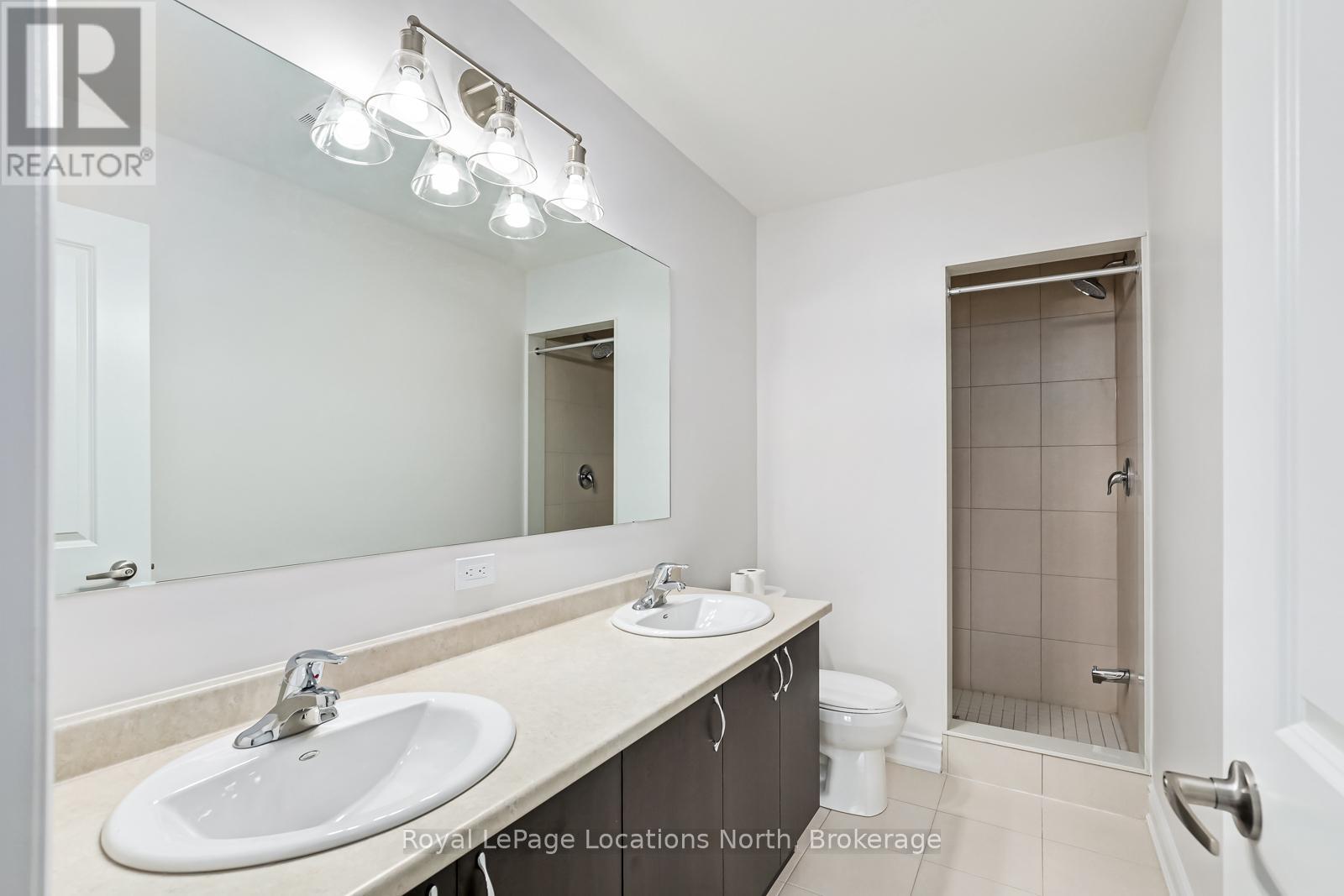 24 Lisa Street, Wasaga Beach, Ontario L9Y 0K8 - Photo 27 - S13151374