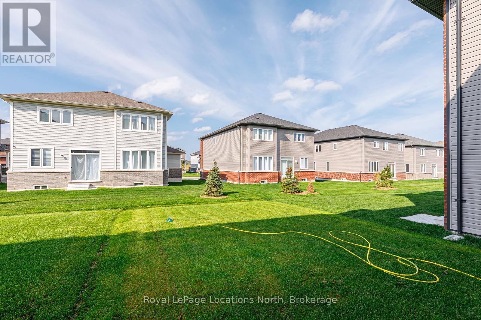 24 Lisa Street, Wasaga Beach, Ontario L9Y 0K8 - Photo 36 - S13151374