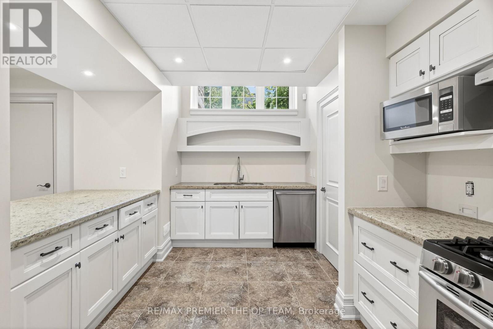 24 Grand Vellore Crescent, Vaughan, Ontario  L4H 0N8 - Photo 30 - N13151178