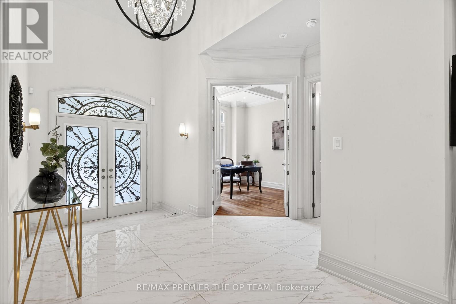 24 Grand Vellore Crescent, Vaughan, Ontario  L4H 0N8 - Photo 6 - N13151178