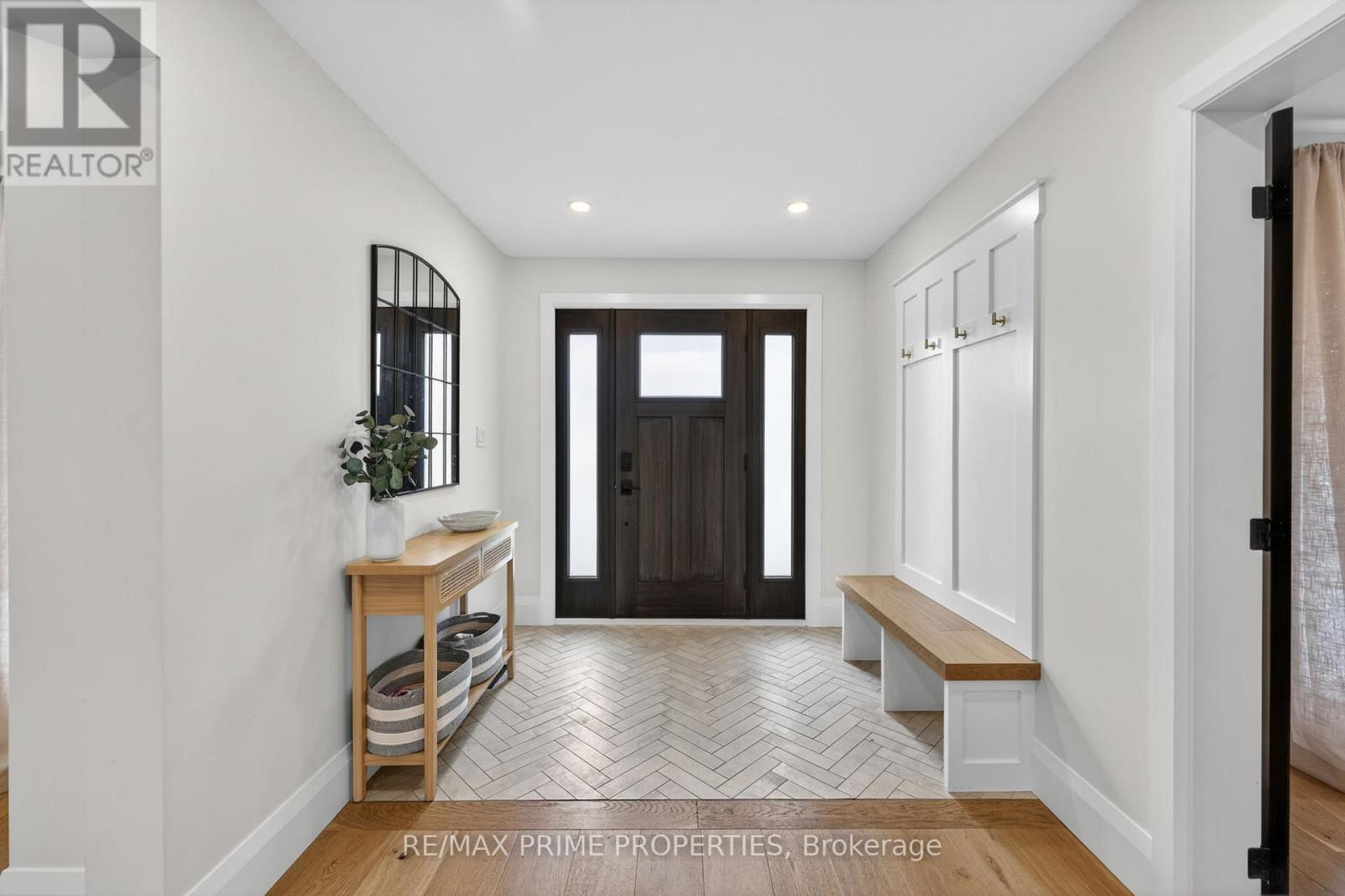 64 Balmoral Heights, East Gwillimbury (Queensville), Ontario  L0G 1R0 - Photo 2 - N13151190