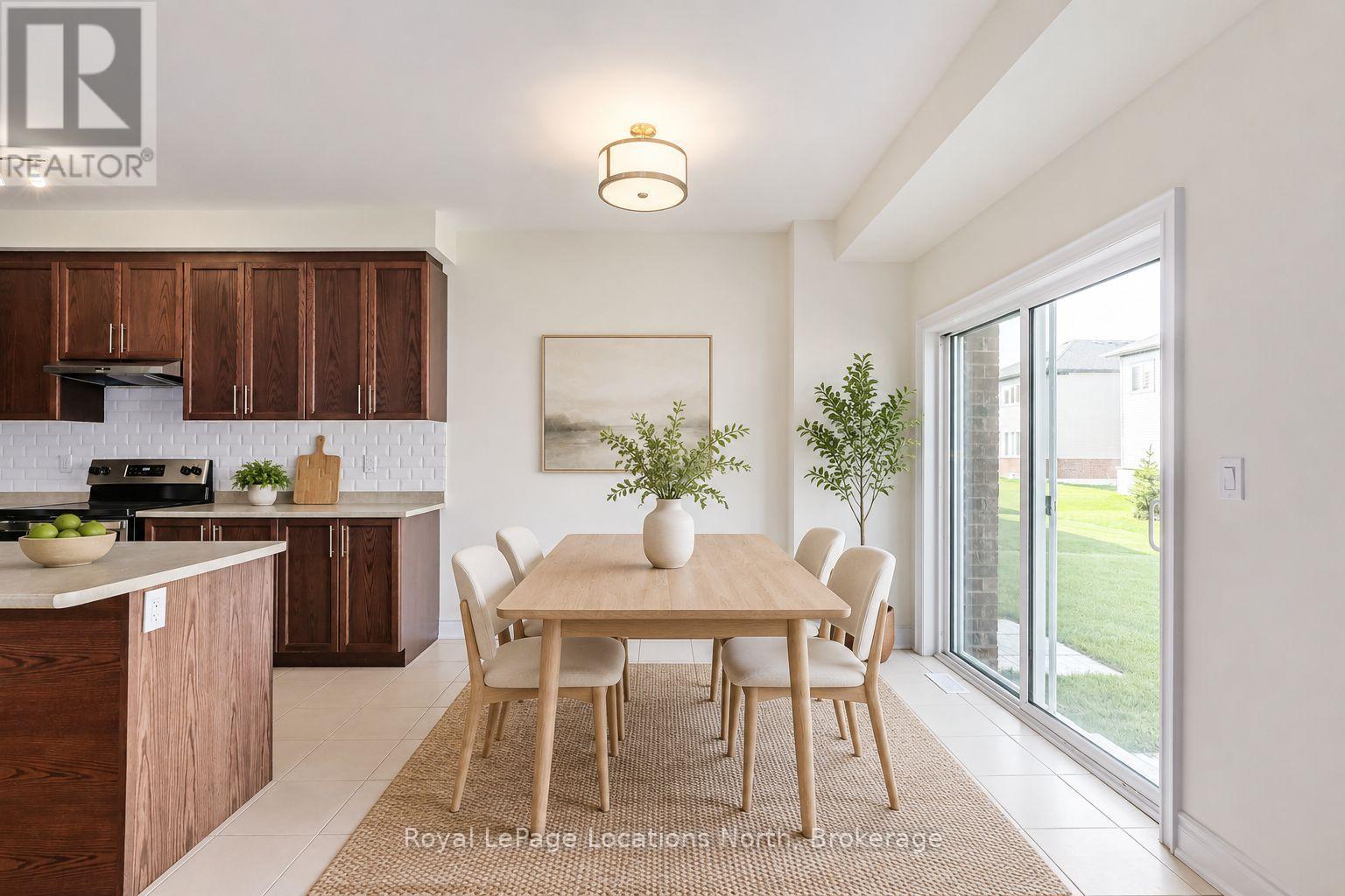 24 Lisa Street, Wasaga Beach, Ontario L9Y 0K8 - Photo 9 - S13151374