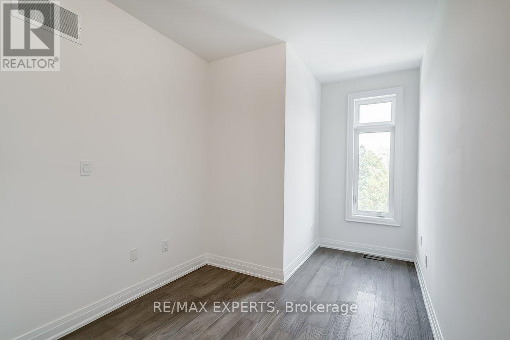 14a Mccachen Street, Richmond Hill, Ontario  L4E 2X5 - Photo 32 - N13151256