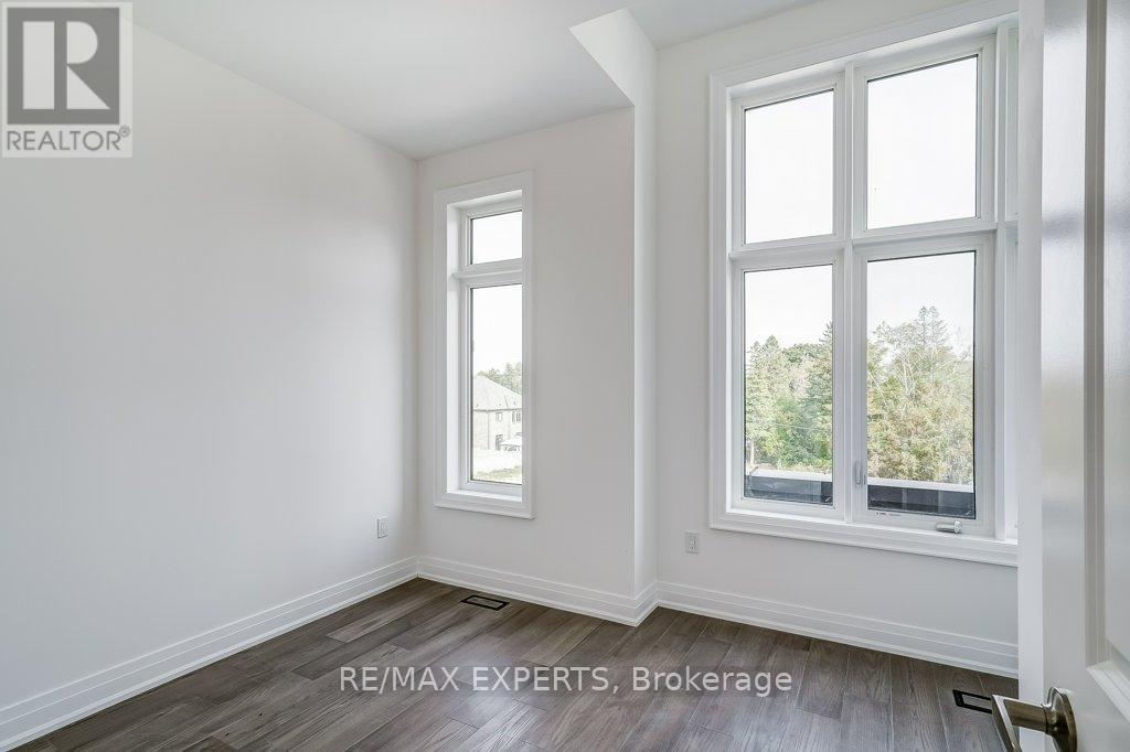 14a Mccachen Street, Richmond Hill, Ontario  L4E 2X5 - Photo 33 - N13151256