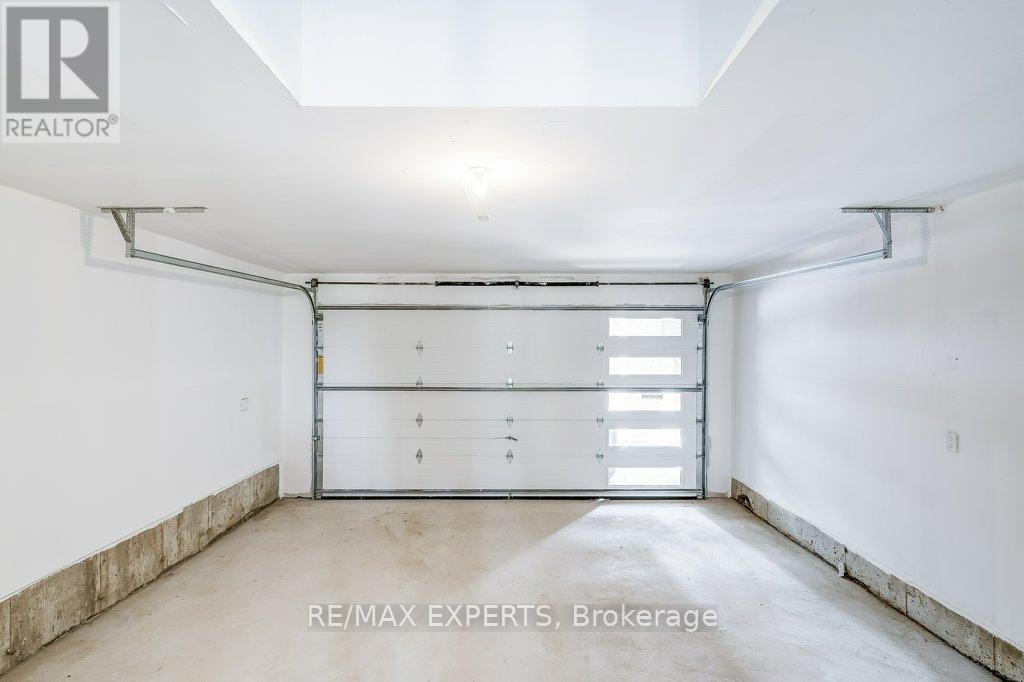 14a Mccachen Street, Richmond Hill, Ontario  L4E 2X5 - Photo 38 - N13151256