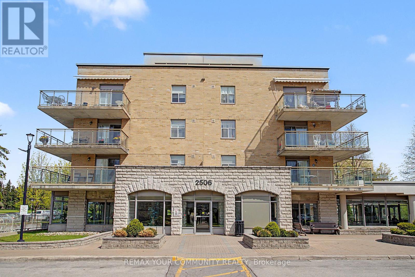 312 - 2506 RUTHERFORD ROAD, Vaughan, Ontario