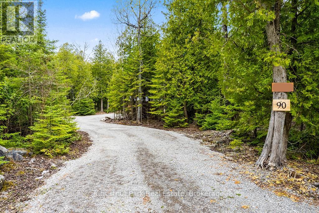 90 Devils Glen, Northern Bruce Peninsula, Ontario  N0H 2T0 - Photo 2 - X13150894
