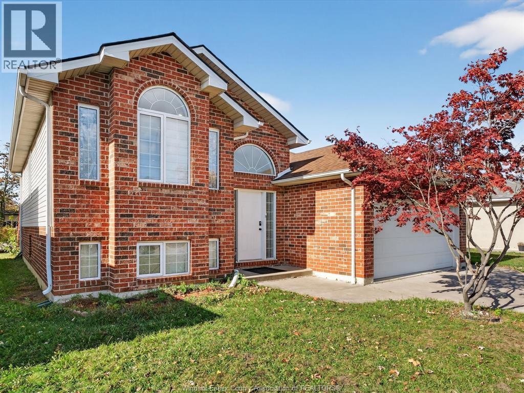 3859 Clara Avenue, Windsor, Ontario  N9E 4X6 - Photo 2 - 26011649