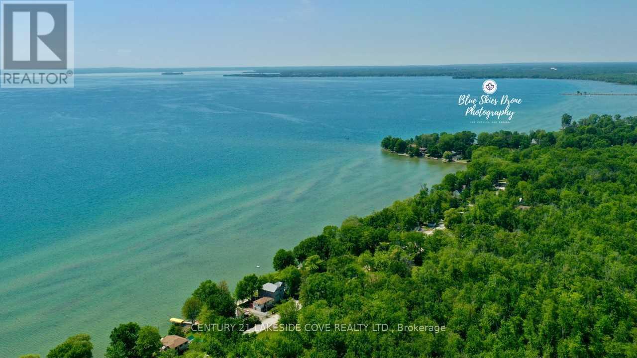 2592 Lakeshore Drive, Ramara (Brechin), Ontario  L0K 1B0 - Photo 1 - S13151184