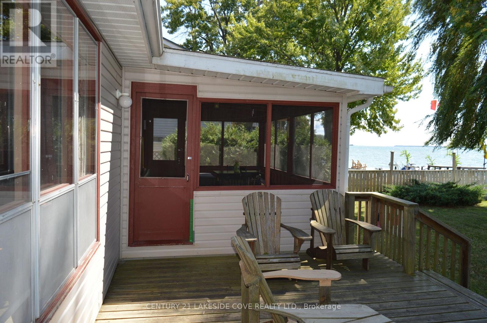 2592 Lakeshore Drive, Ramara (Brechin), Ontario  L0K 1B0 - Photo 12 - S13151184