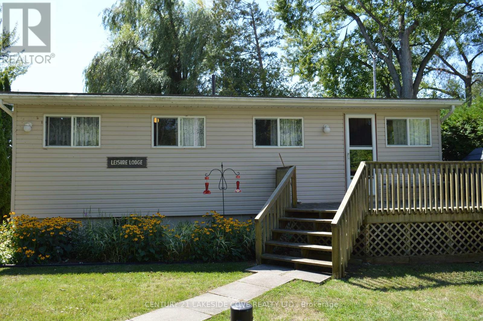 2592 Lakeshore Drive, Ramara (Brechin), Ontario  L0K 1B0 - Photo 22 - S13151184