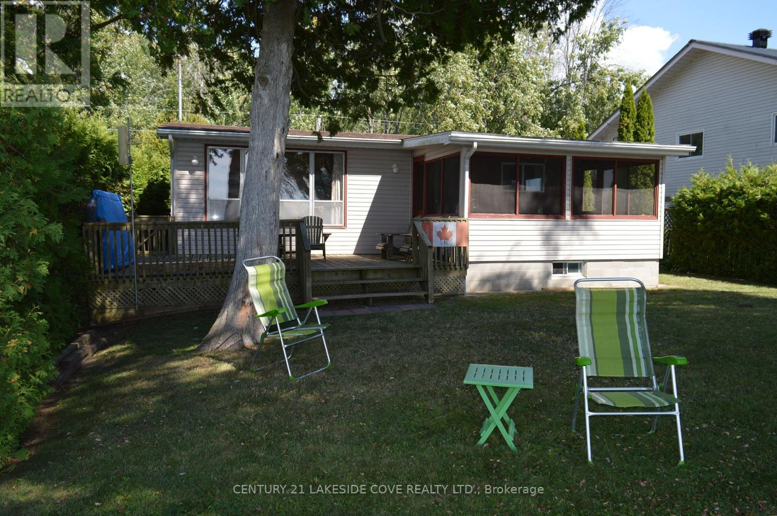 2592 Lakeshore Drive, Ramara (Brechin), Ontario  L0K 1B0 - Photo 6 - S13151184