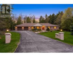 1838 CARRIAGE COURT, Severn, Ontario