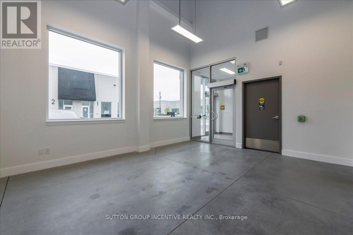 2 - 241 King Street, Barrie, Ontario  L4N 6B5 - Photo 4 - S13151378