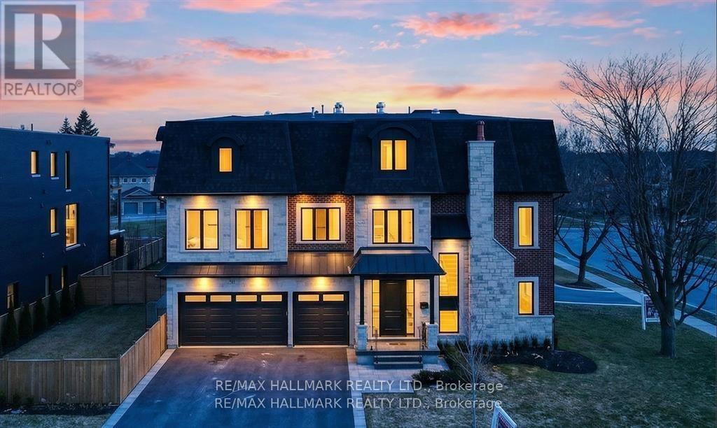 31 NAUGHTON DRIVE, Richmond Hill, Ontario