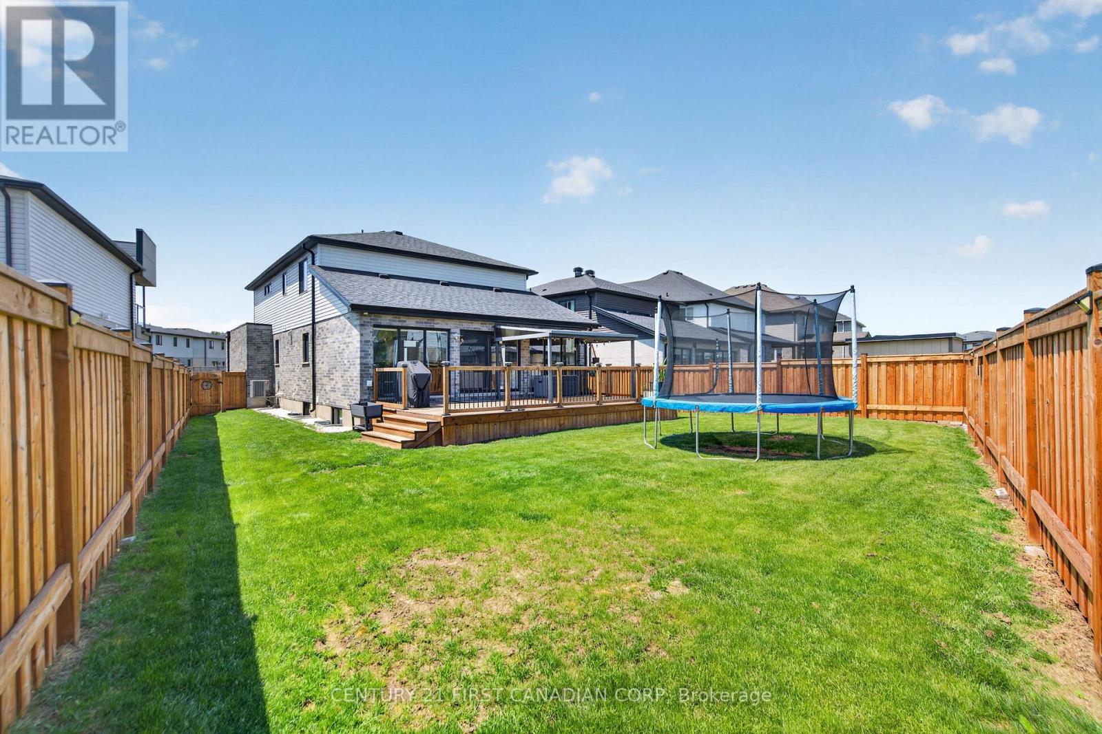 1322 Red Pine Crossing, London North, Ontario  N6G 0W1 - Photo 41 - X13150558