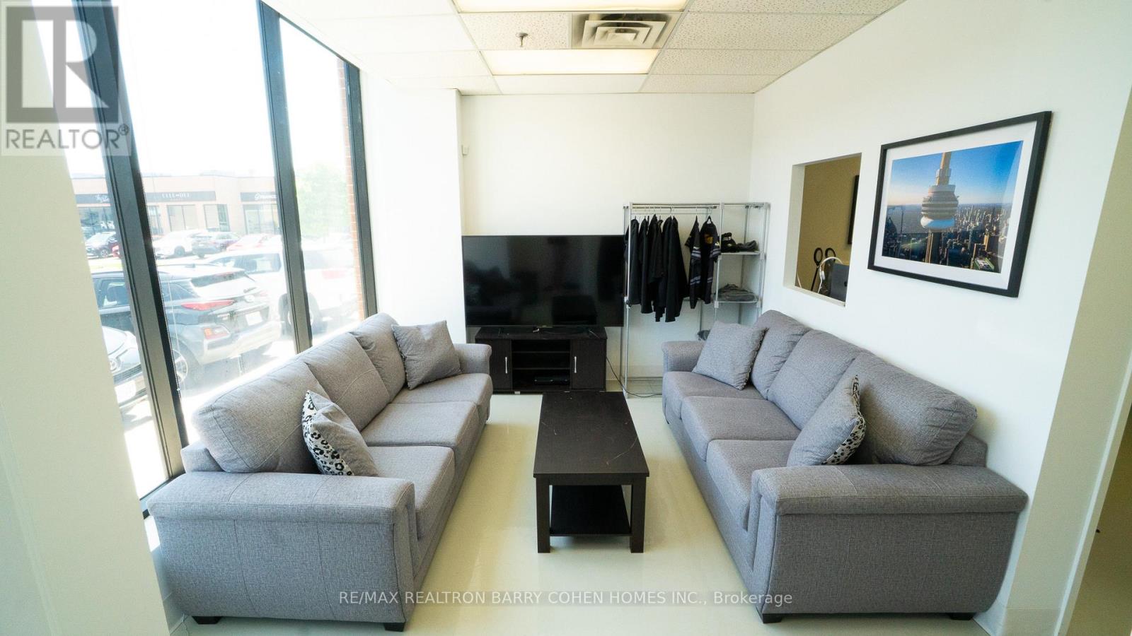 26 - 2700 Dufferin Street, Toronto, Ontario  M6B 4J3 - Photo 4 - W13151062