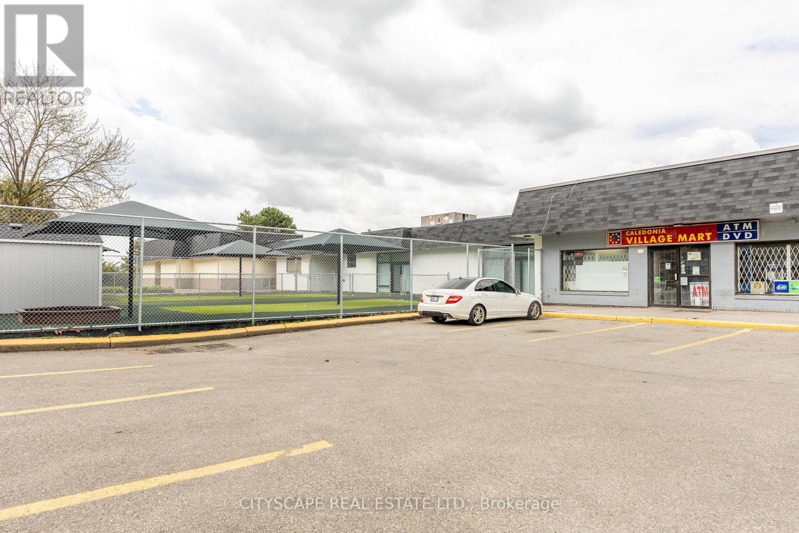 1005 - 940 Caledonia Road, Toronto, Ontario  M6B 3Y4 - Photo 29 - W13151100