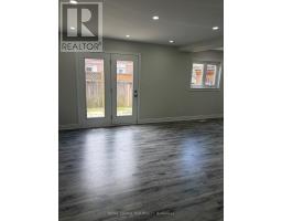 41 TOWN HOUSE CRESCENT, Brampton, Ontario