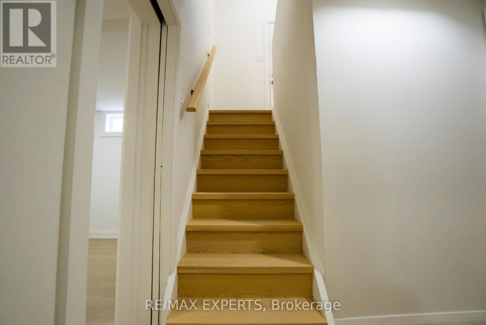 27 Fallingdale Crescent, Brampton, Ontario  L6T 3J5 - Photo 20 - W13151276
