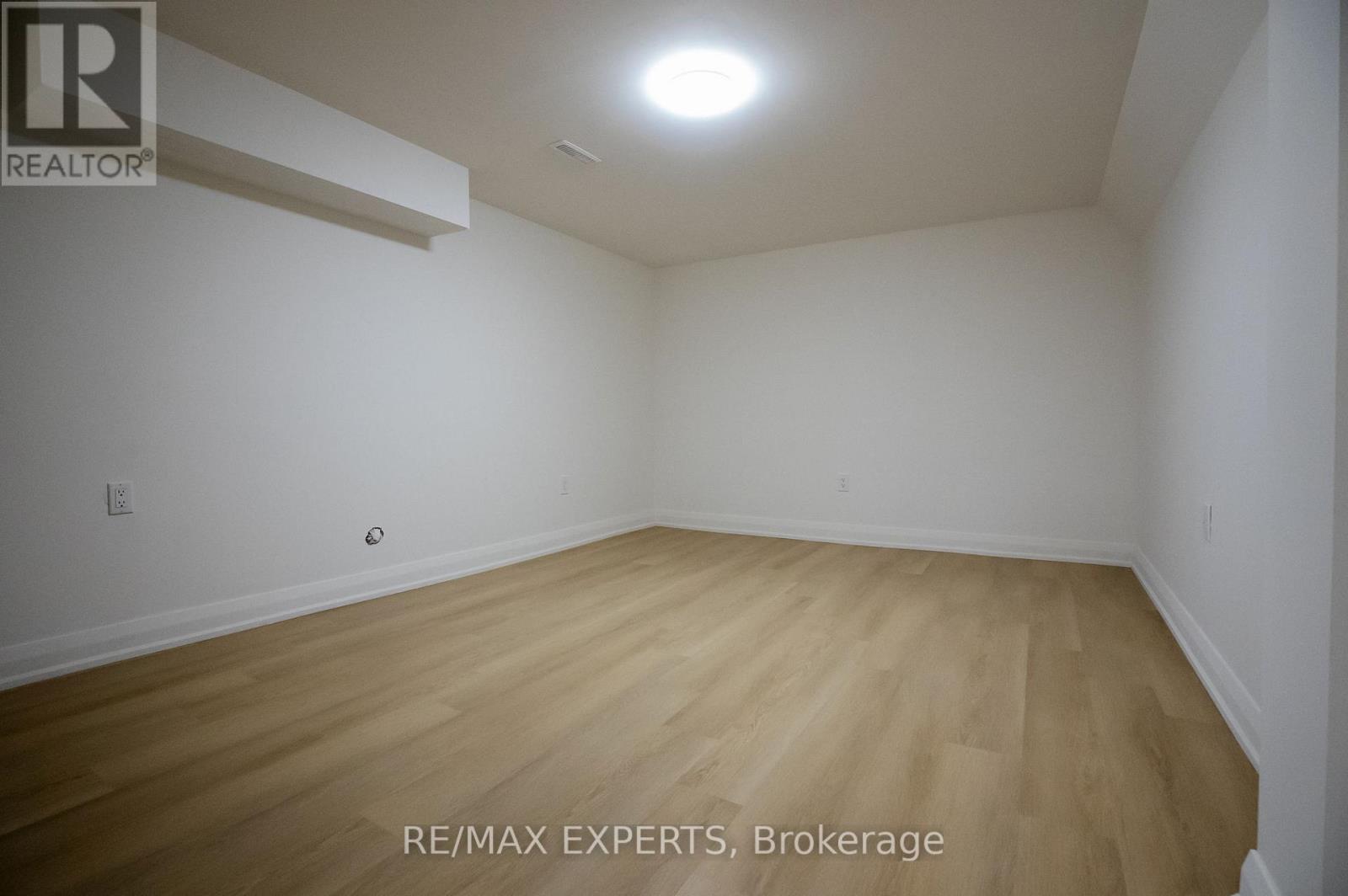 27 Fallingdale Crescent, Brampton, Ontario  L6T 3J5 - Photo 32 - W13151276