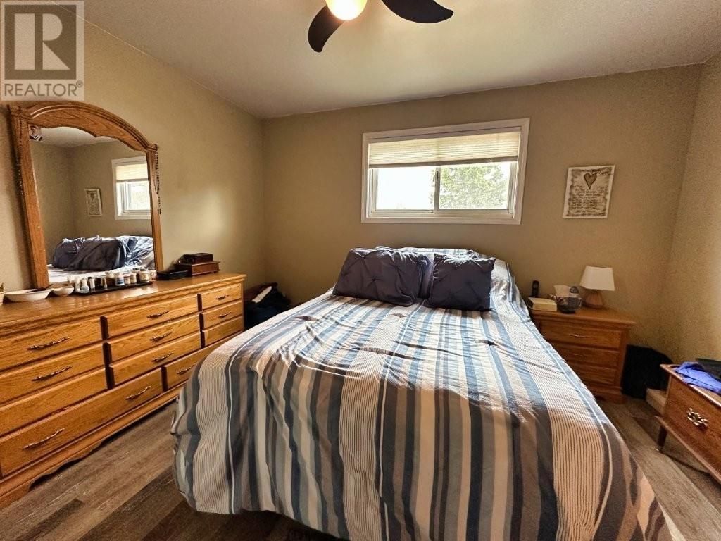851 & 853 Newport Ave, Thunder Bay, Ontario  P7A 6K1 - Photo 14 - TB2601096