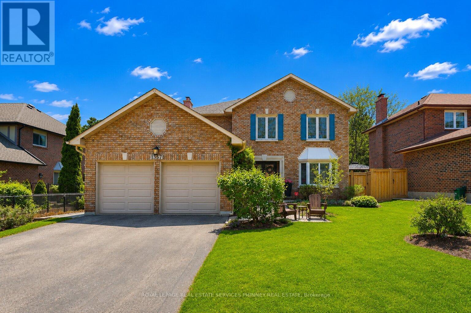 1357 Golden Meadow Trail, Oakville, Ontario L6H 3H1 - Photo 2 - W13151294