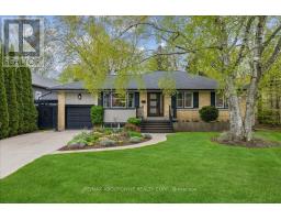 316 RIVER SIDE DRIVE, Oakville, Ontario