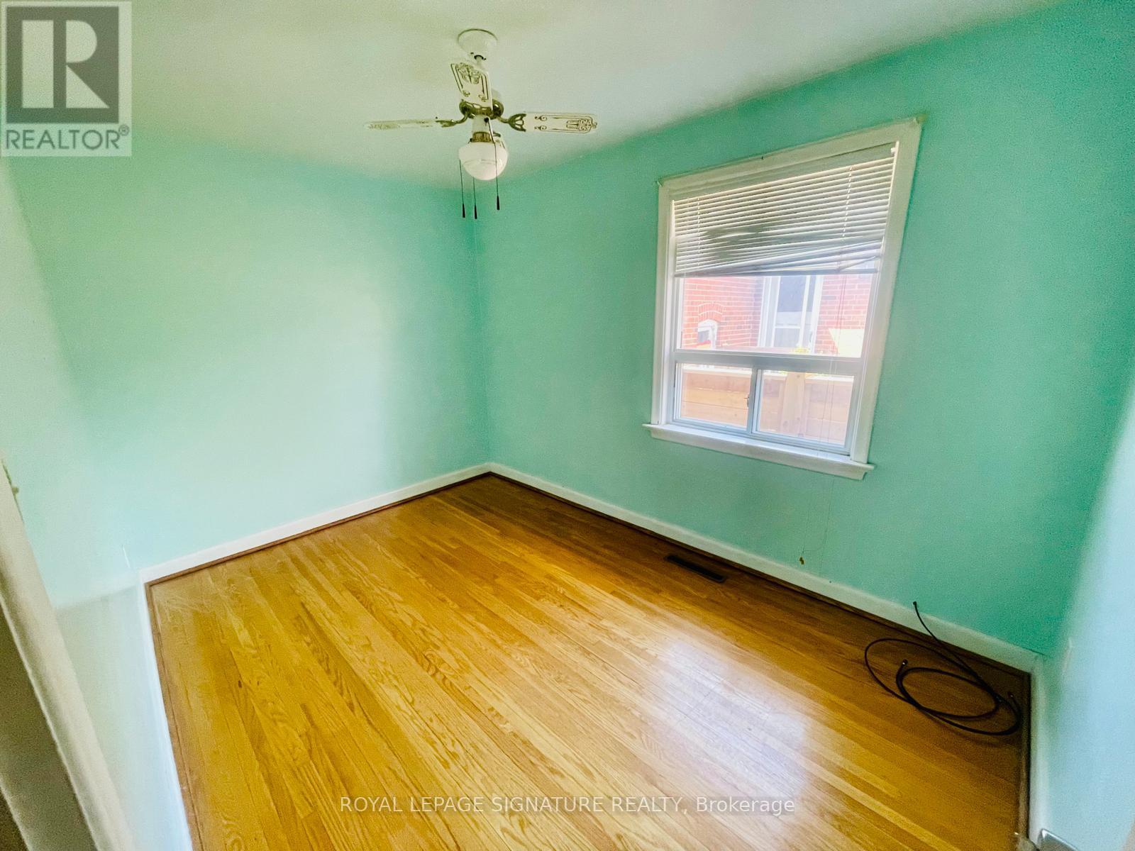 7 Placid Road, Toronto, Ontario  M8Z 4A3 - Photo 16 - W13151300