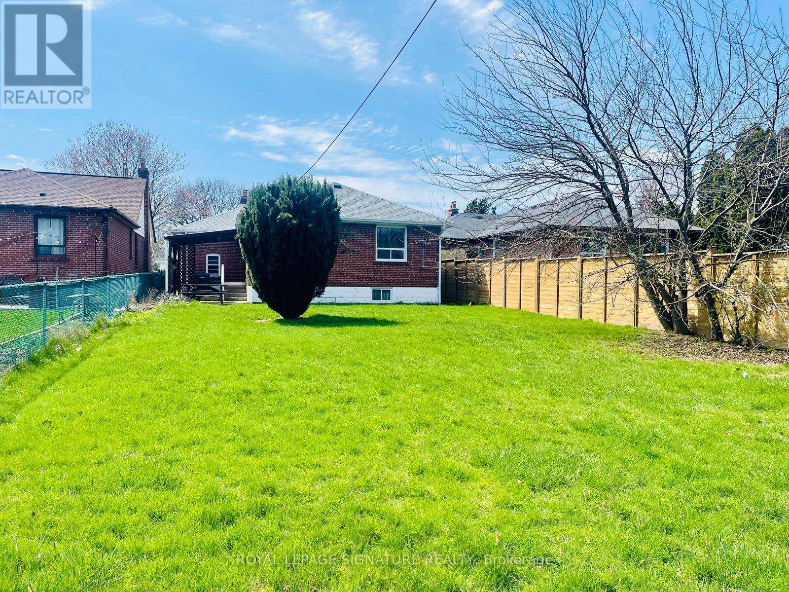 7 Placid Road, Toronto, Ontario  M8Z 4A3 - Photo 30 - W13151300