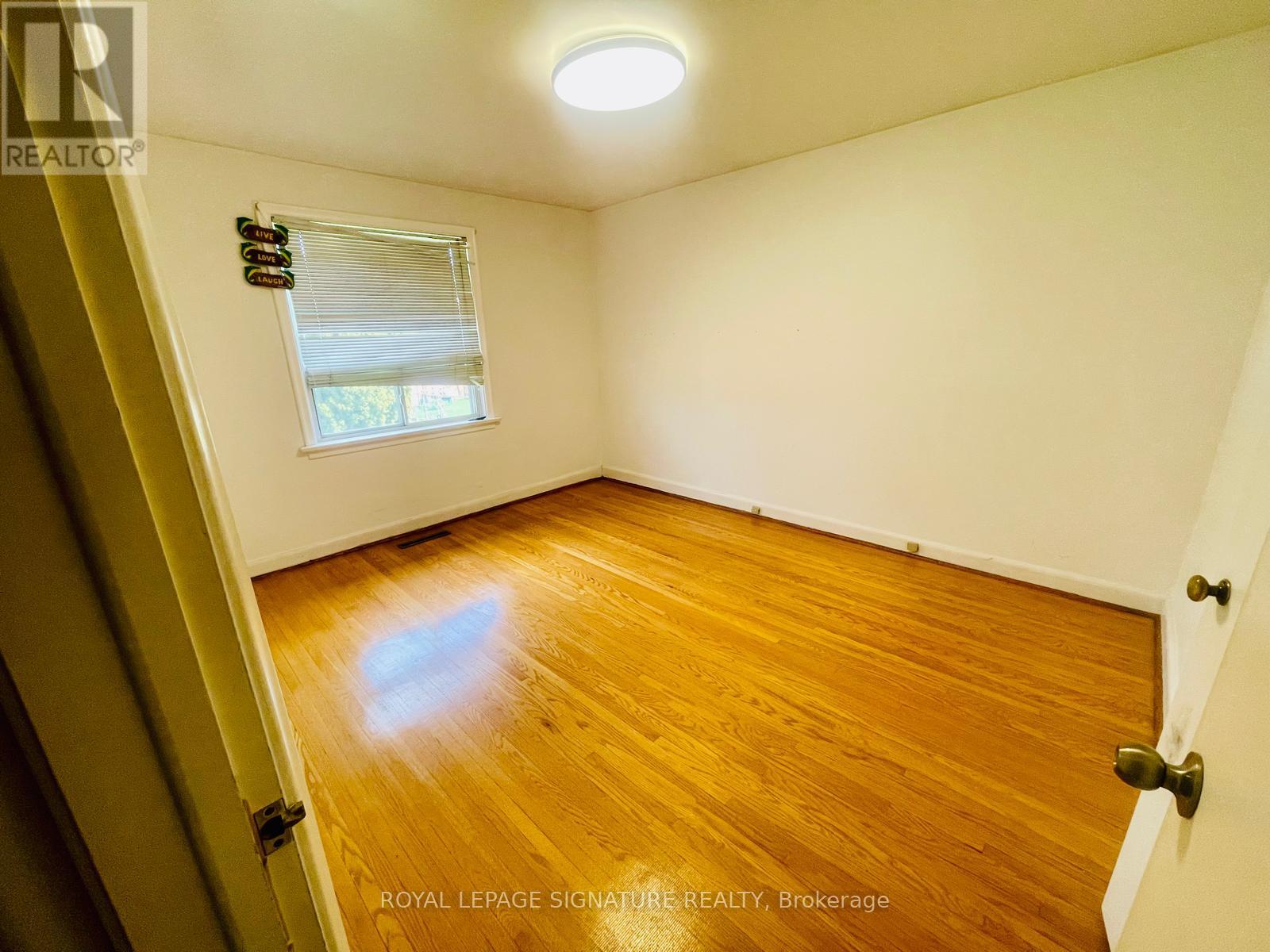 7 Placid Road, Toronto, Ontario  M8Z 4A3 - Photo 9 - W13151300