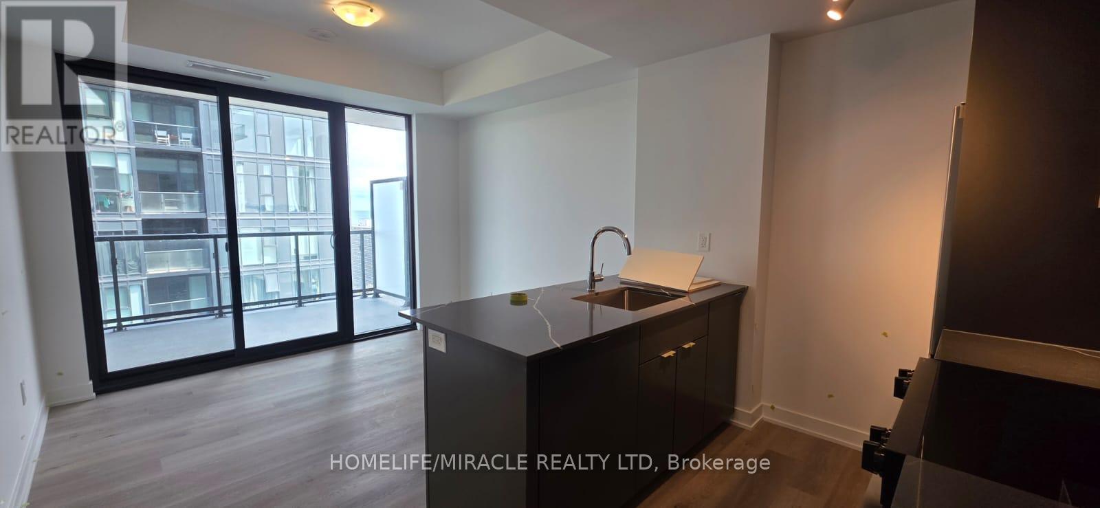 1803 - 2075 Lakeshore Boulevard, Burlington, Ontario  L7R 1E2 - Photo 3 - W13151312