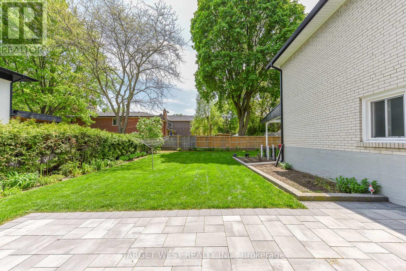 1443 Saginaw Crescent, Mississauga, Ontario  L5H 1X4 - Photo 21 - W13151344