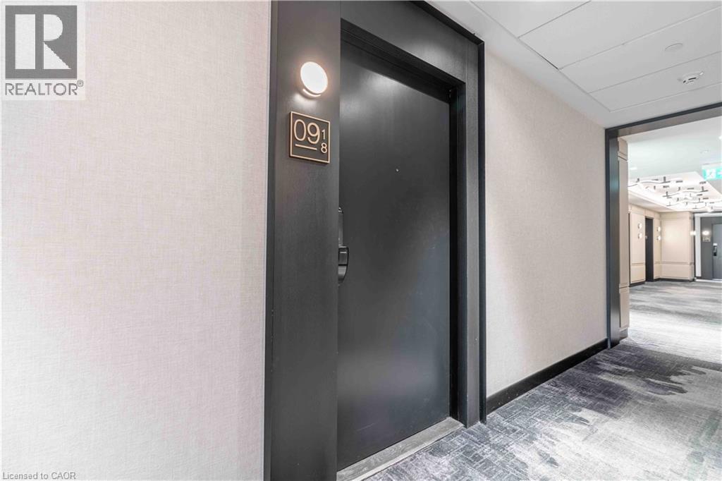 3220 William Coltson Avenue Unit# 918, Oakville, Ontario  L6H 7X9 - Photo 4 - 40828108
