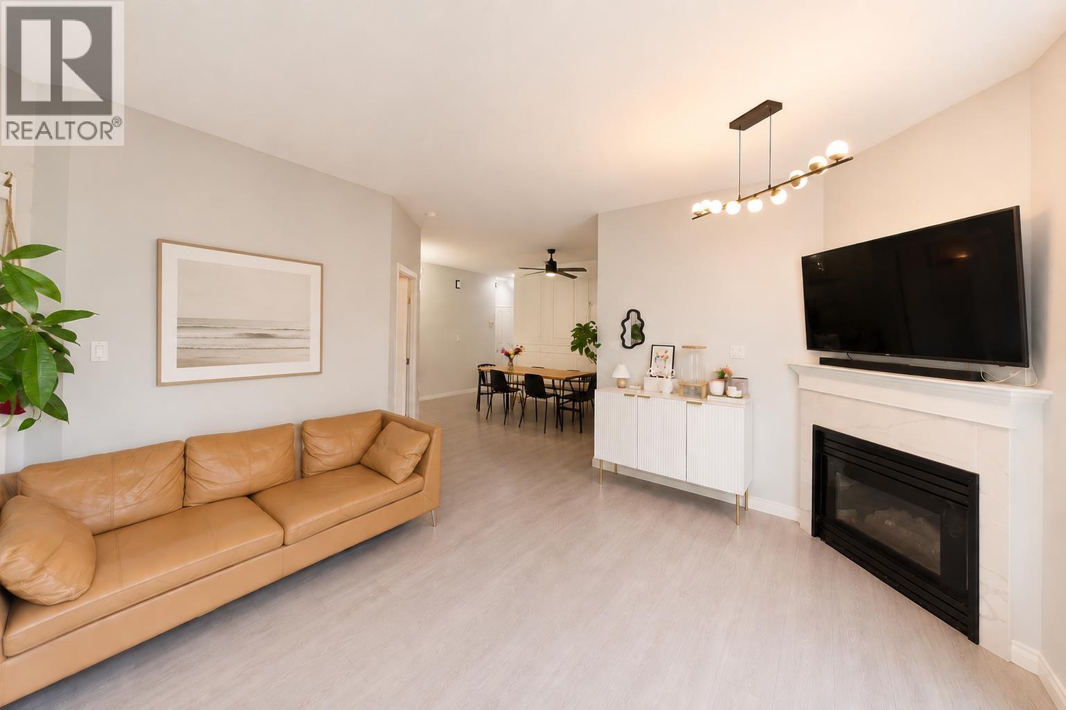101 7108 Edmonds Street, Burnaby, British Columbia  V3N 4X9 - Photo 4 - R3125542