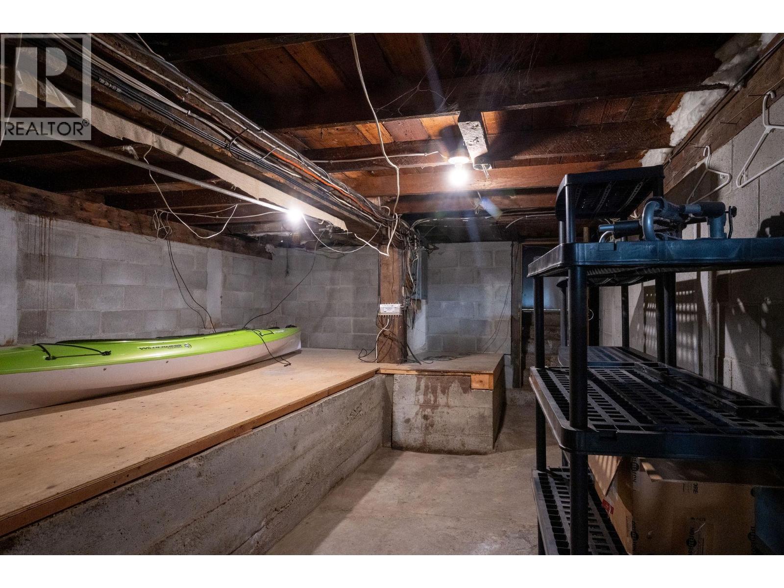 403 Fifth Street E, Revelstoke, British Columbia  V0E 2S0 - Photo 18 - 10387299