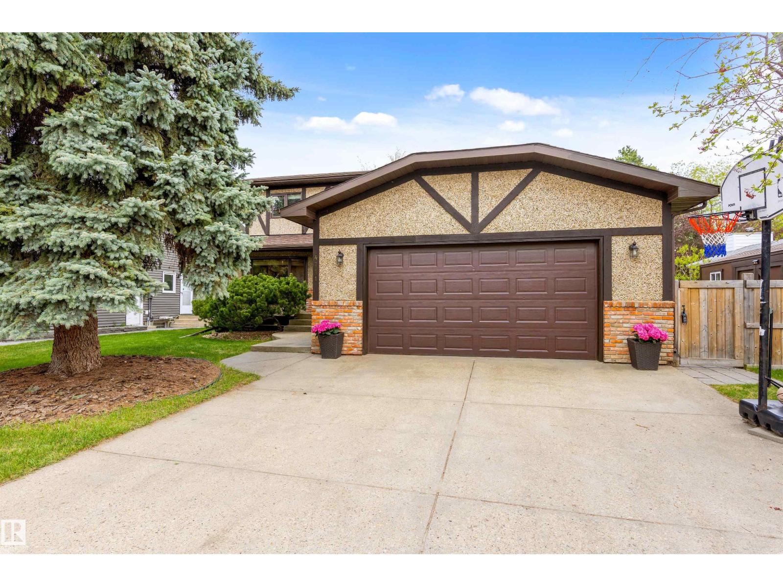4711 WHITEMUD RD NW, edmonton, Alberta